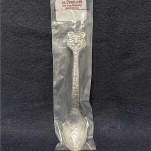 Silver plated Reed & Barton Leopard Handle Collectible Spoon - Silver Tone